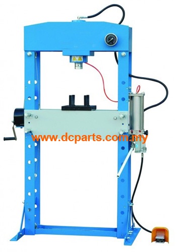  DC Truck Special Tools Air and Hydraulic Press A0004