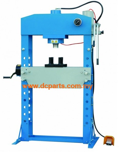  DC Truck Special Tools Air and Hydraulic Press 2 A0005